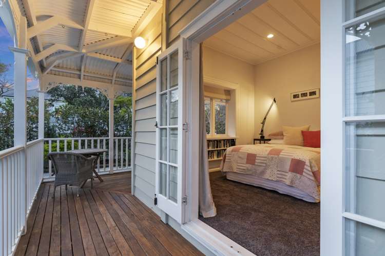 42 William Bond Street Stanley Point_11