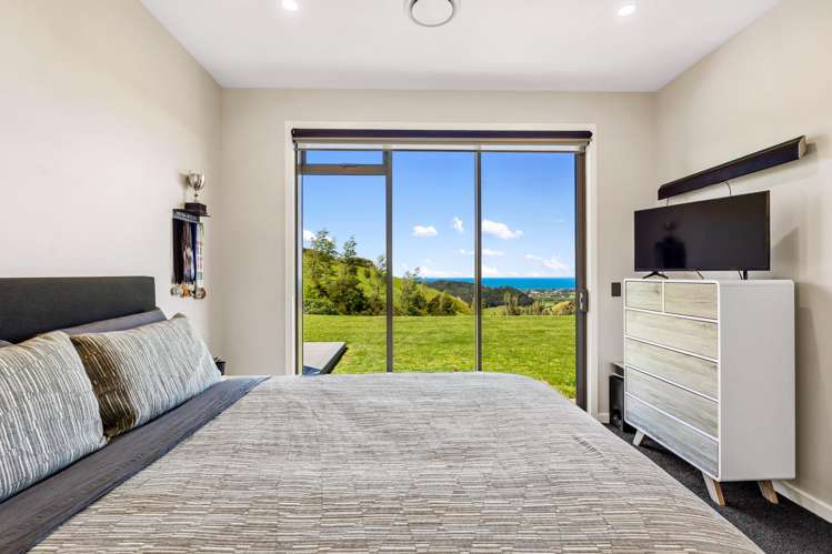 171 Eskridge Drive Bay View_18