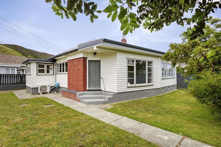 256 Waiwhetu Road Waterloo_18