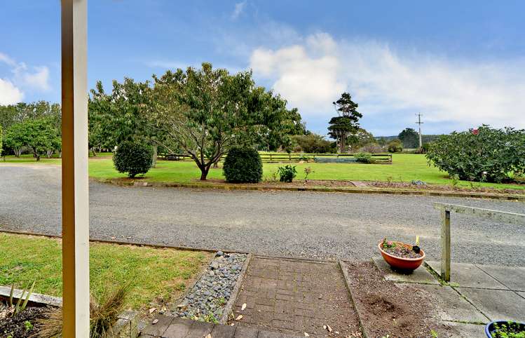 72 Yates Road Pukekohe_16