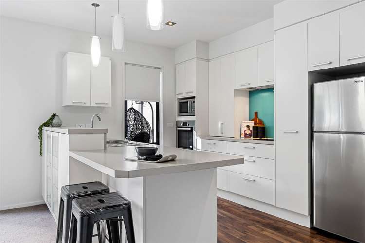 97e Englefield Road Northwood_12