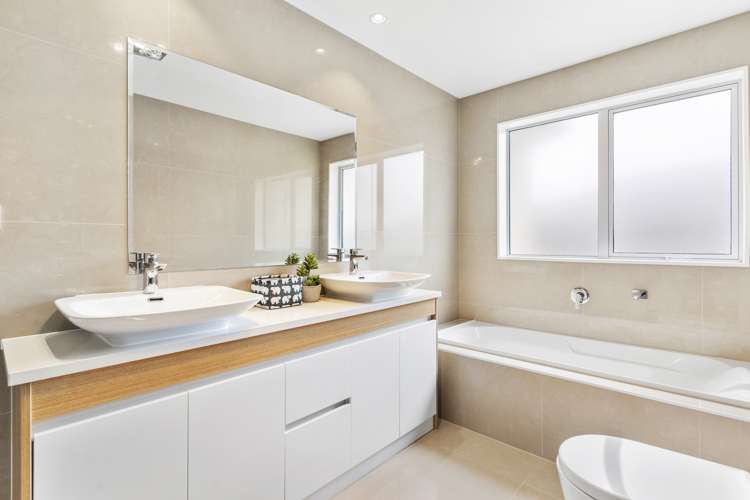 18 Kilcooley Road Flat Bush_22