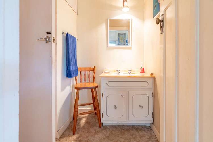 18 Wainui Road Raglan_13