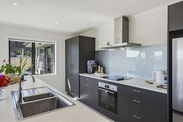 21 Mowhia Grove Waitarere Beach_2