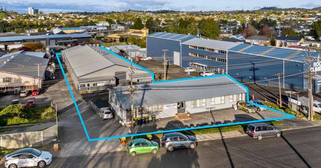 Dual-tenancy industrial for sale or lease