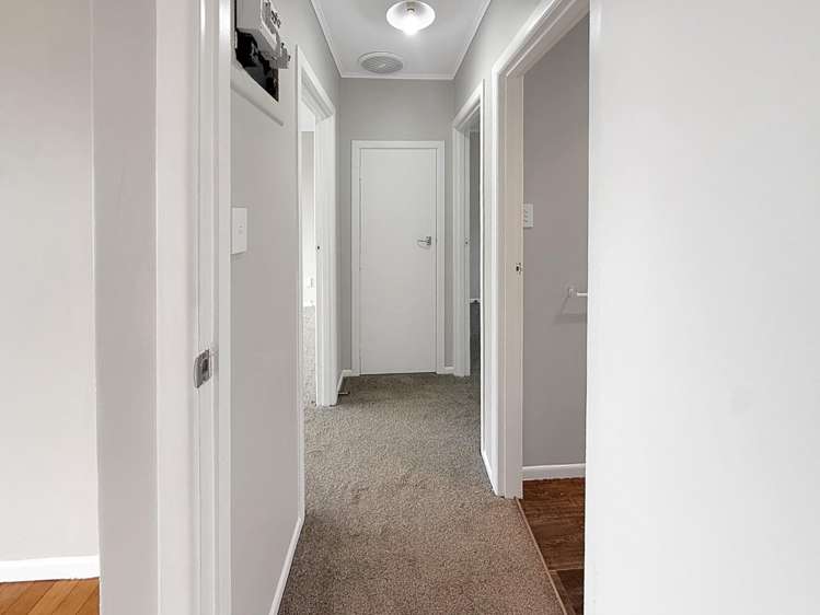 1/207 St Johns Road 1788_13