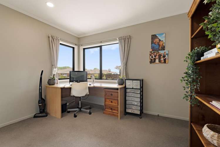 4 Gina Way Welcome Bay_11