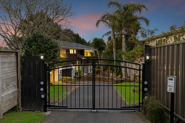 497 West Coast Road Glen Eden_18