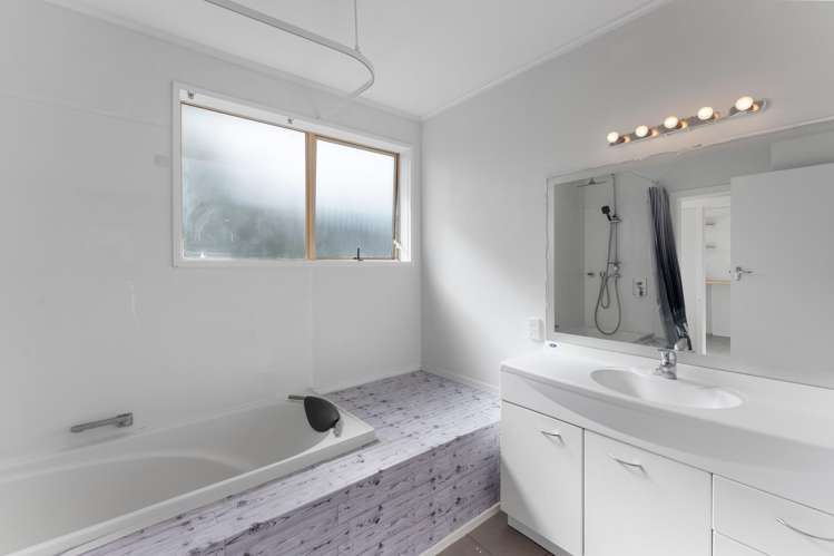 62 Toi Street Otaki Beach_10