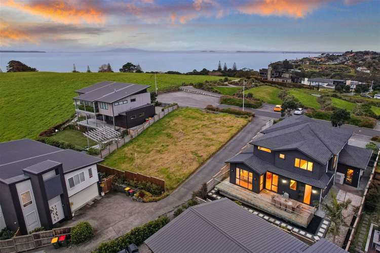 11 Headland Drive Long Bay_24