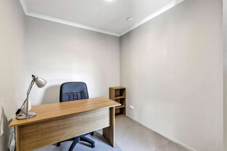 6 Ruth Taylor Avenue Stoke_11