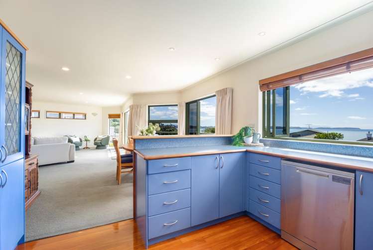 24 Mariners Grove Algies Bay_35