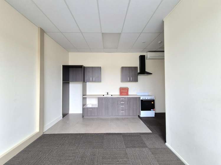 5/326 Main Road Huapai_3
