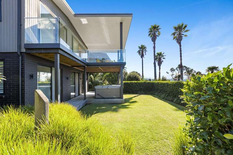 102 Vipond Road Stanmore Bay_6