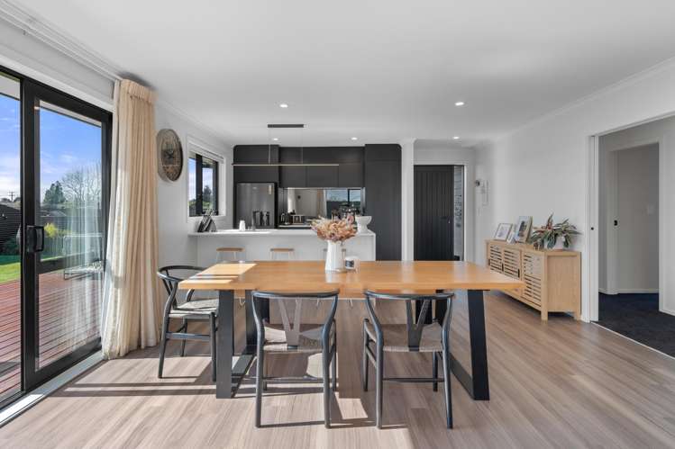 8 Old Orchard Road Solway_5