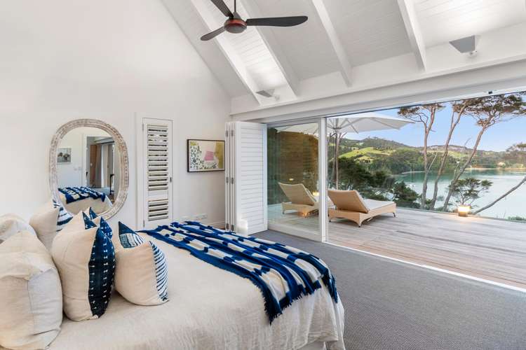 729 Orapiu Road Waiheke Island_18