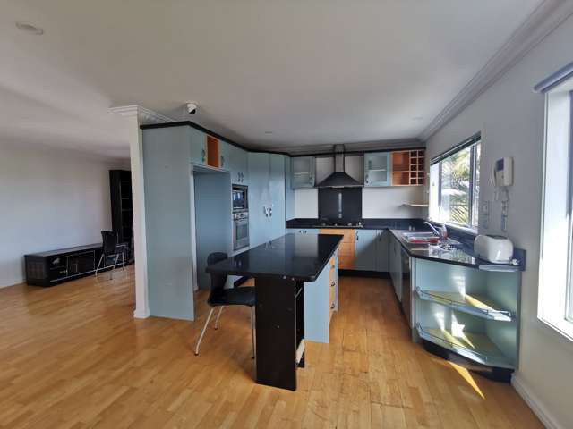 19 Cricklade Terrace Windsor Park_2