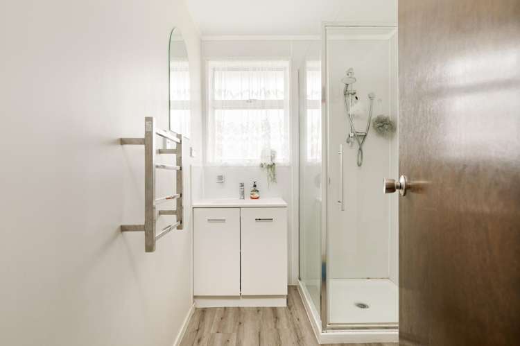 12 Rangataua Street Welcome Bay_13