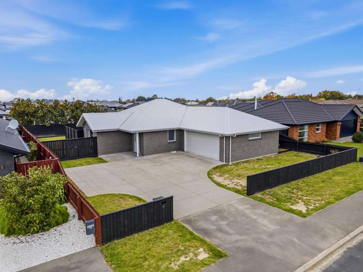 199 Brookside Road_1