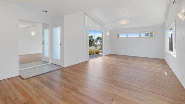 355 Pakuranga Road Pakuranga Heights_9