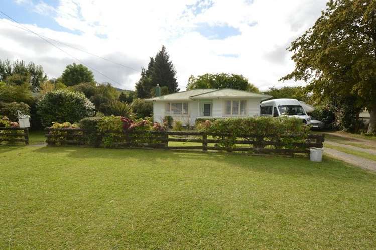 7 Leese Street Taumarunui_17