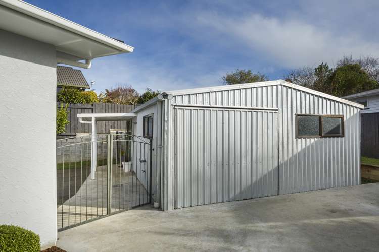 8 Leigh Place Awapuni_21