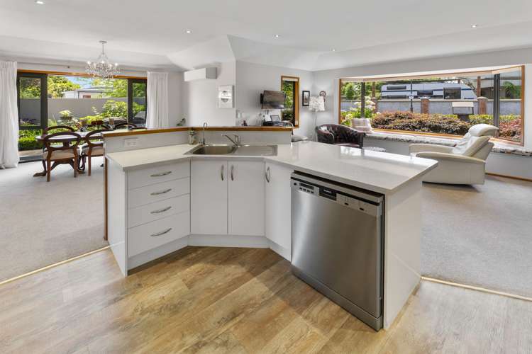 5 Lucy Murcott Place Stoke_18