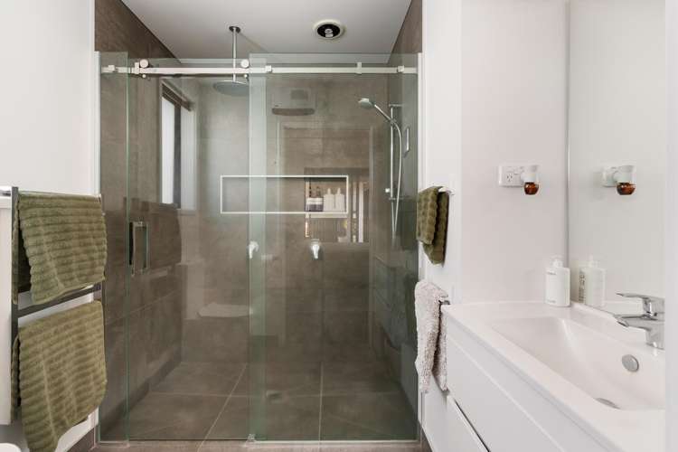 31 Tamihana Avenue Pyes Pa_14