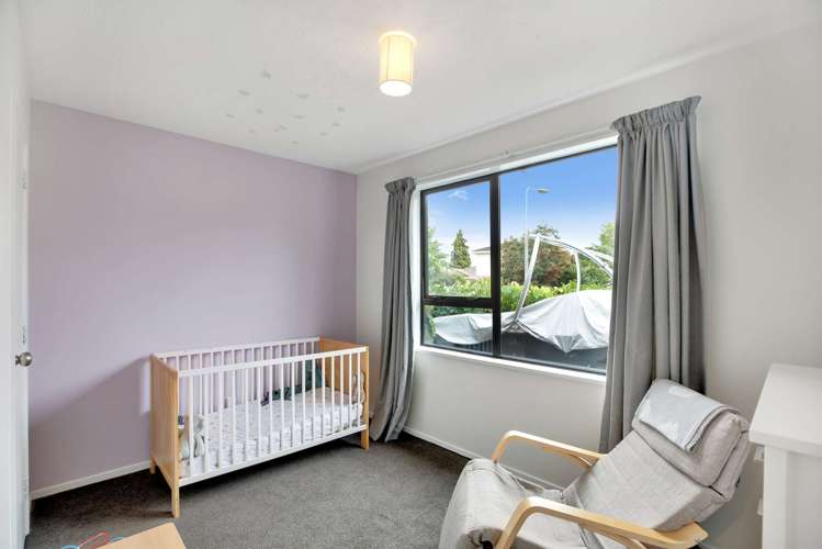 4 Roydon Drive Templeton_14