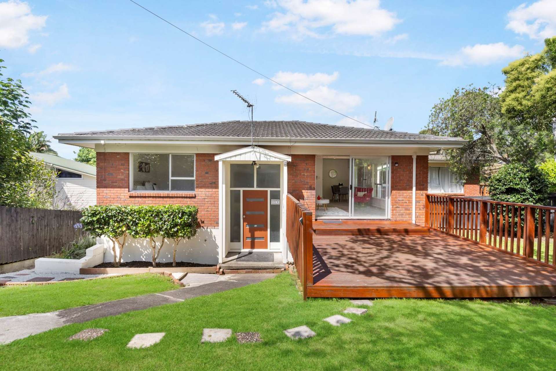 1/64 Parker Avenue Titirangi_0