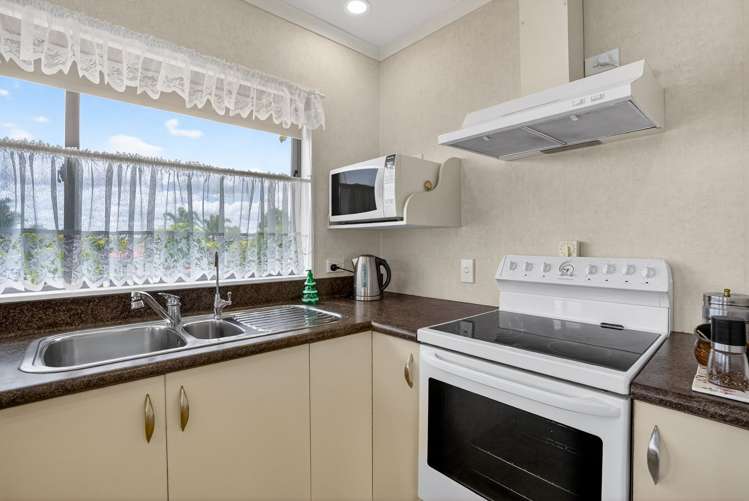 2/169 Wellington Street_4