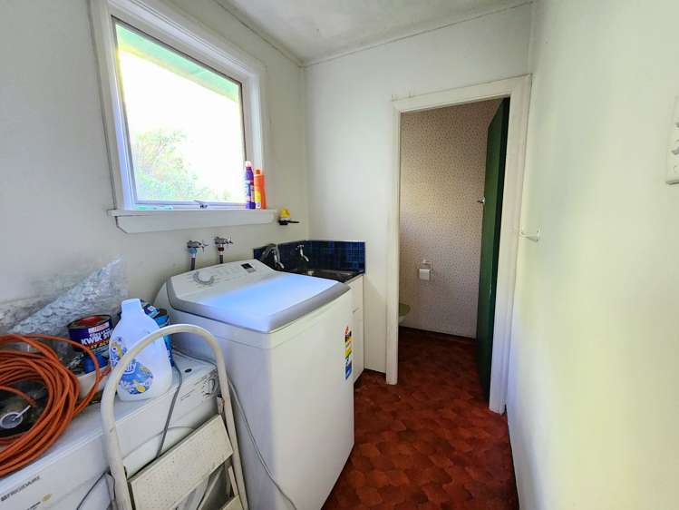 22 Weenink Road Karoro_25