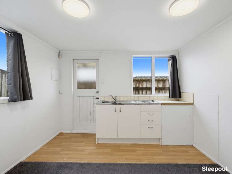 23 Arlette Place Massey_24