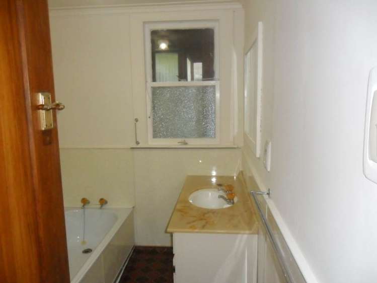 576 Highway Pukekawa_10