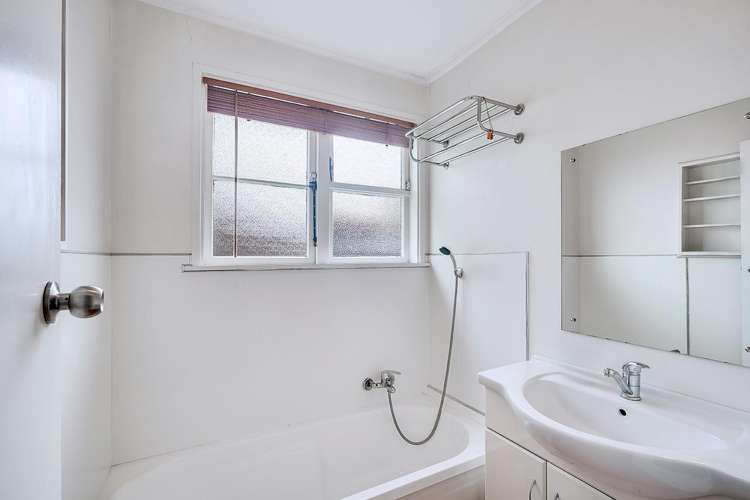 9 Le Quesne Place Fairfield_13