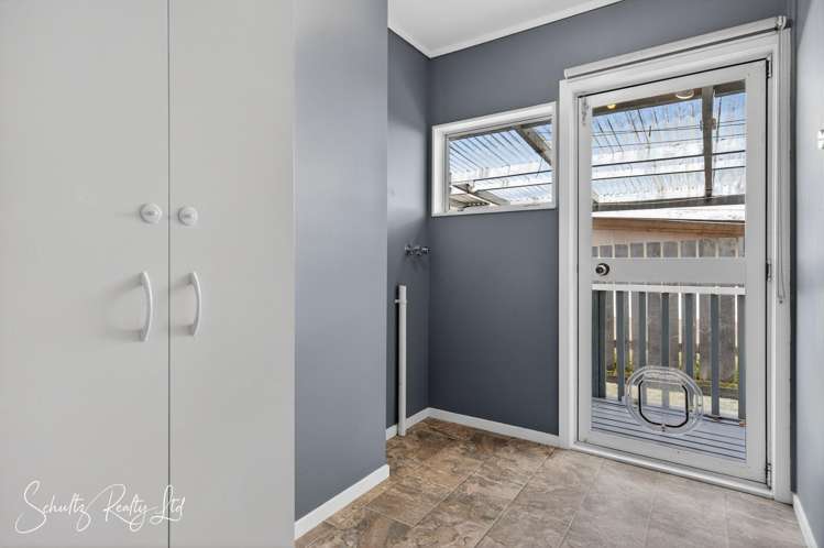 27 Hurndall Street Maungaturoto_23