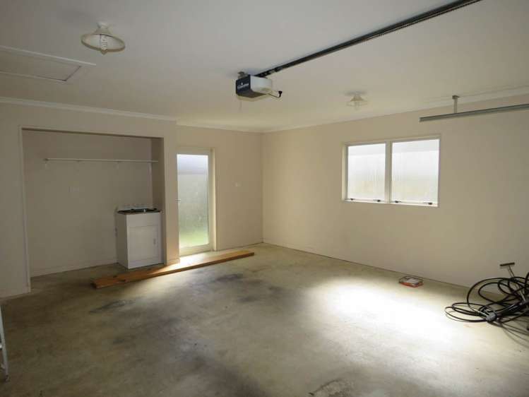 123a Kitchener Road Waiuku_12