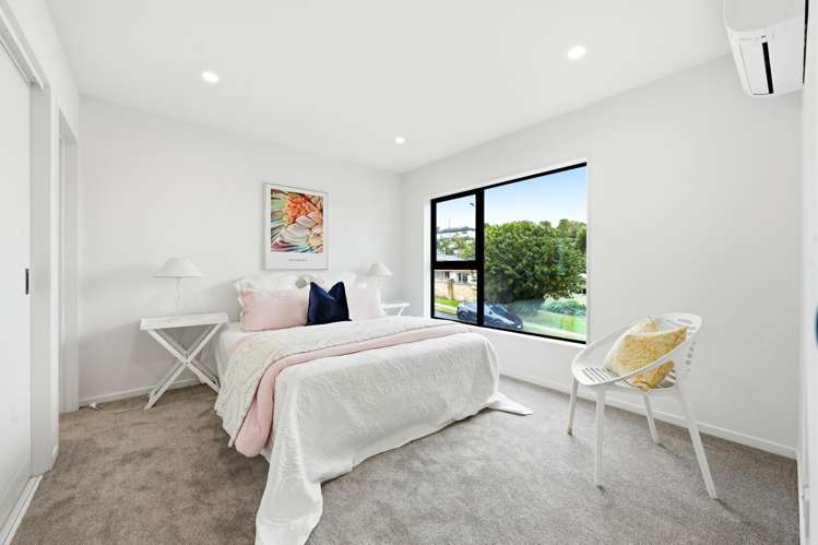 4 King Richard Avenue Browns Bay_11