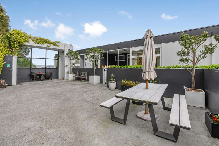 2/4 Gill Road Eastbourne_20