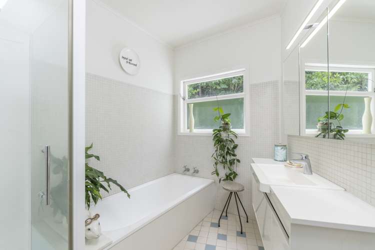 1 Rangiwai Road Titirangi_33