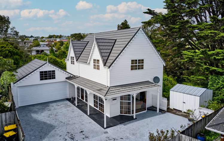 23 Ronald Woolf Place Churton Park_12