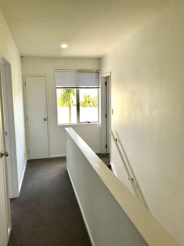 4 Albionvale Road Glen Eden_3