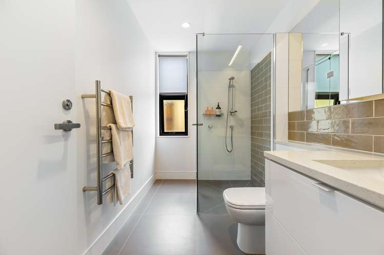 10 Nevill Road Hobsonville Point_17