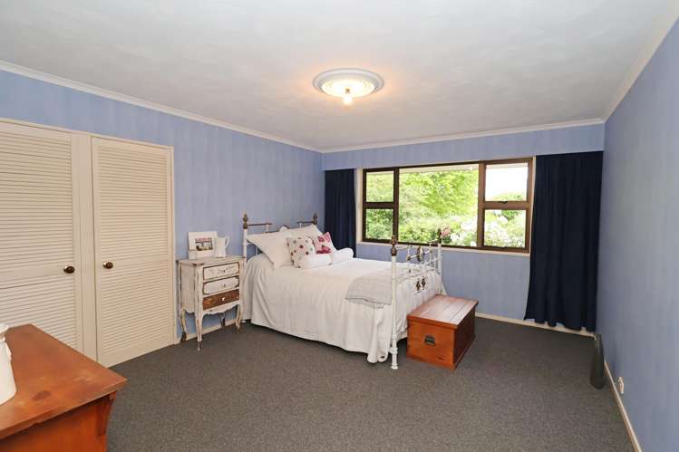 384 Flora Road East Makarewa_19