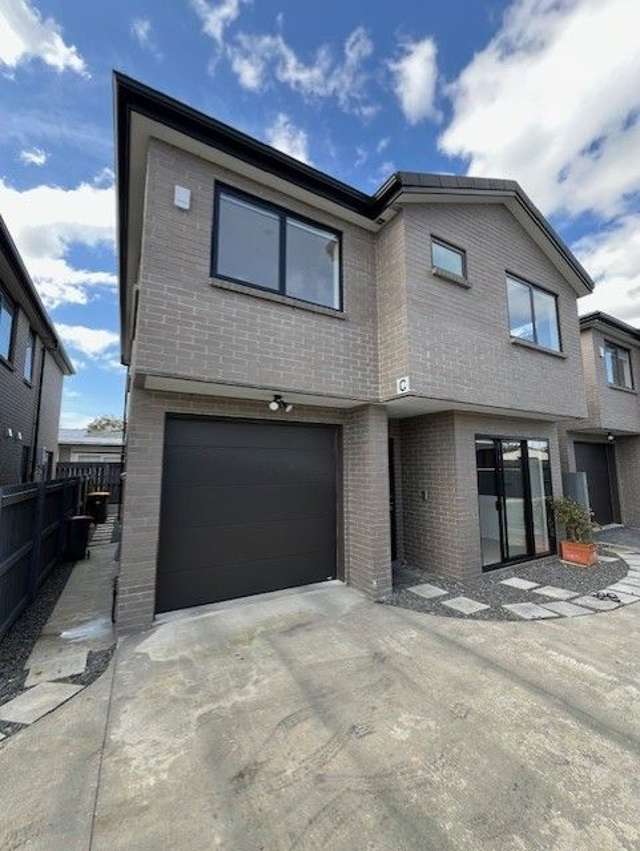 28C Tiraumea Drive Pakuranga_1