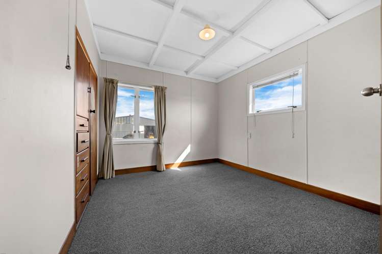 8 Domain Street Waiuku_6