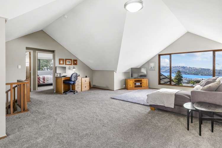 14 Garfield Avenue Roslyn_17