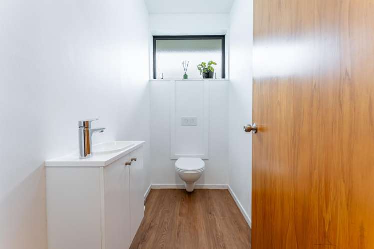 4 Miro Street Glenwood_19