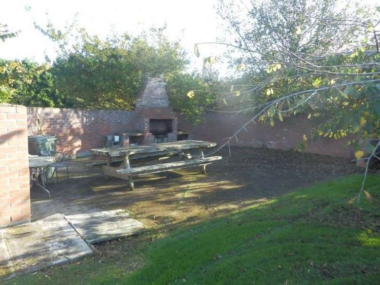 2239 Riverton Wallacetown Highway Riverton_11