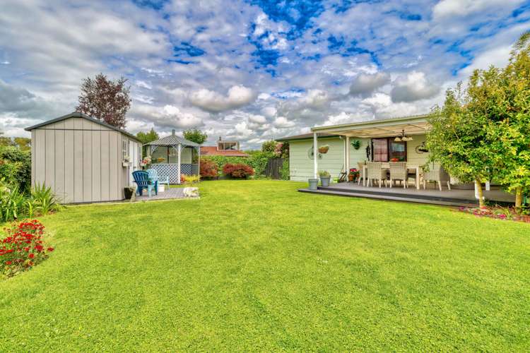 2 Fleetwood Crescent Flaxmere_13